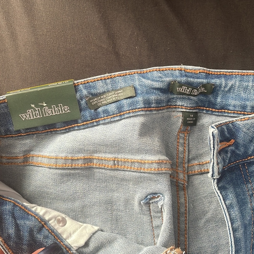 Jeans - Picture 5 of 8